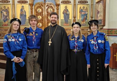 Православные следопыты Кемерова побывали на дне открытых дверей в храме посёлка  Кедровка