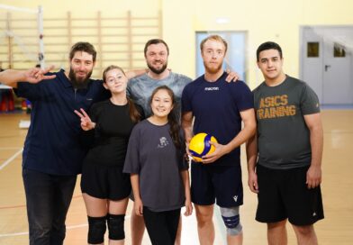 Руководитель молодёжного отдела Кемеровской епархии принял участие в VII межконфессиональном волейбольном турнире Руководитель молодёжного отдела Кемеровской епархии принял участие в VII межконфессиональном волейбольном турнире